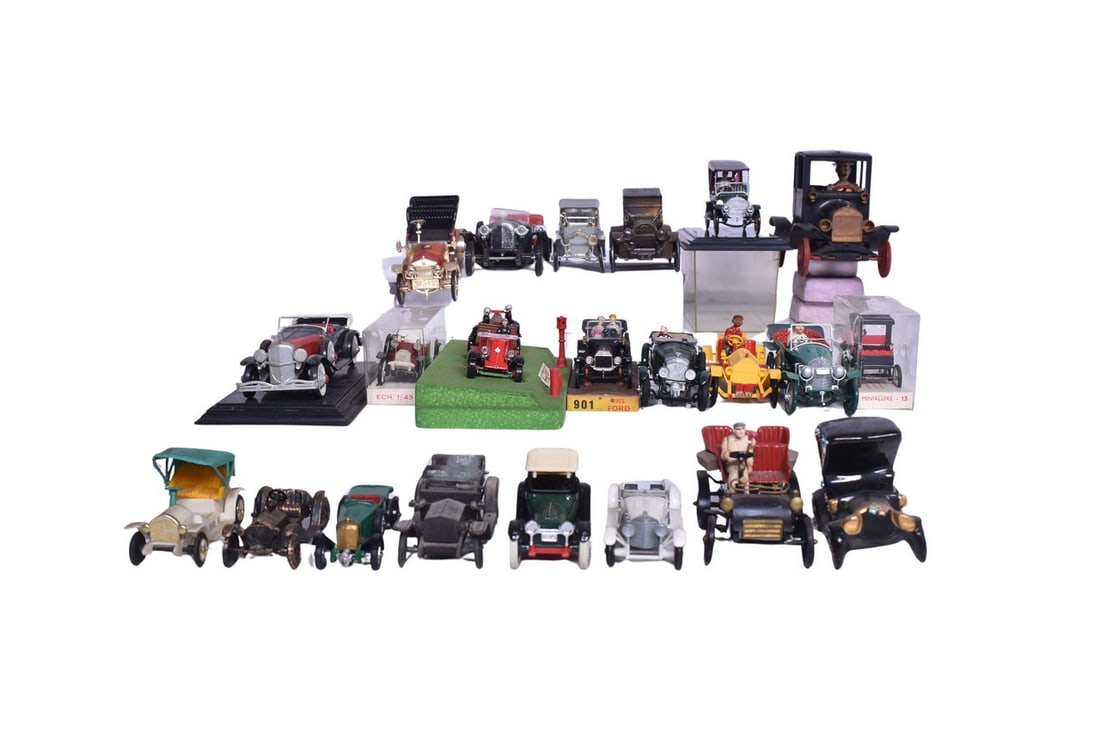 Twenty-one models of early 1900s cars. Makes of car spotted include 1929 Duesenberg, 1939 Bentley, (1 of 4)