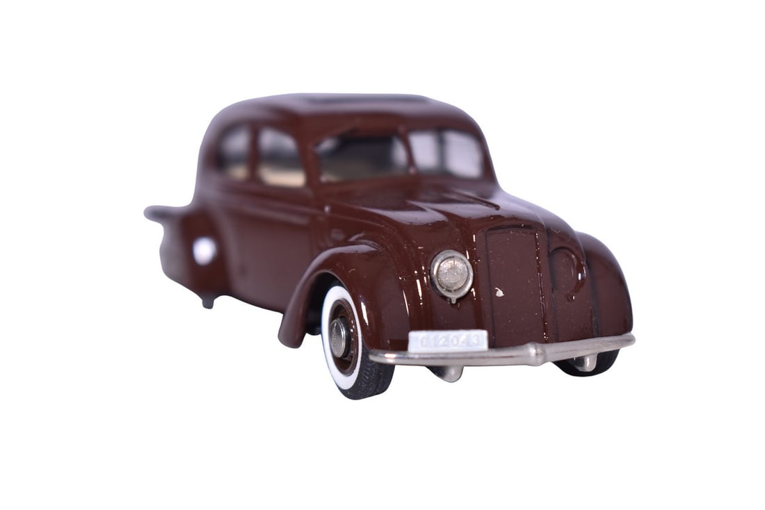 Rob Eddie / Brooklin Models diecast 1:43 scale No.12 1935 Volvo PV 36 Carioca in brown. Car does (1 of 3)