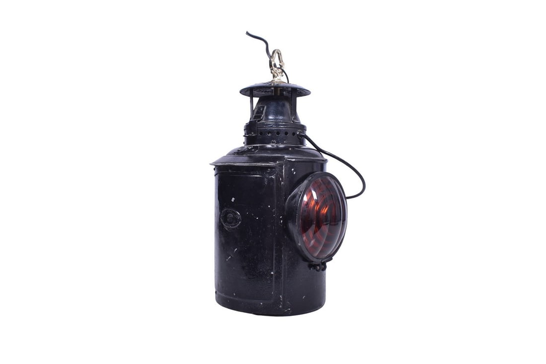 Adams and Westlake Non-Sweating Semaphore Lamp with U.P. embossed on the shoulder and manufacturer's (1 of 6)