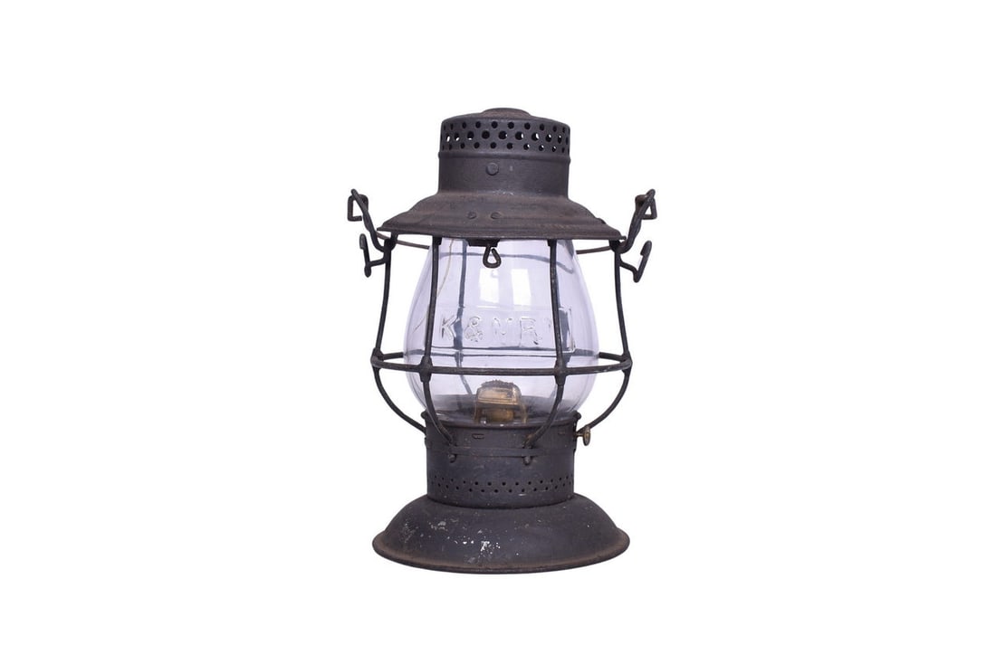 Bell bottom Adlake Reliable with K&M RR embossed on the shoulder. Latest patent date on the (1 of 7)