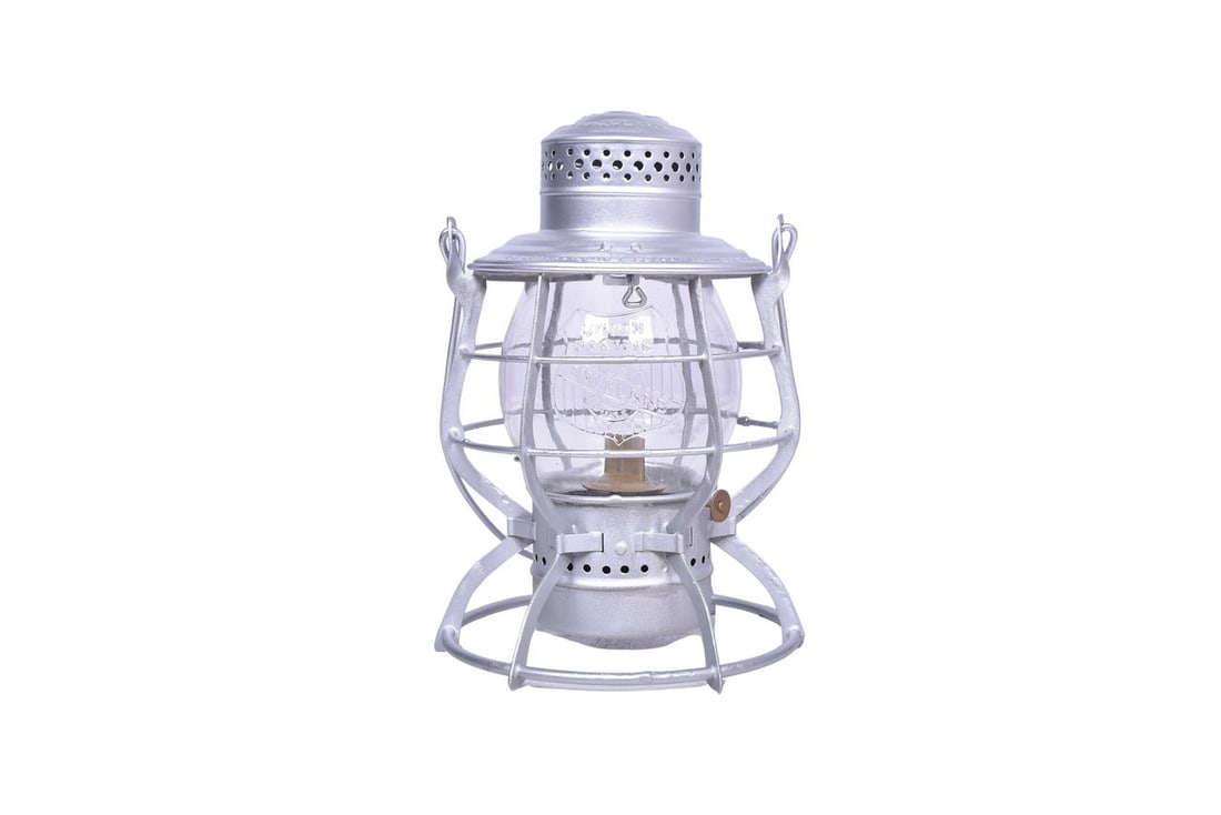 Adams & Westlake "The Adams" lantern with UNION PACIFIC embossed on the shoulder. Latest patent (1 of 7)