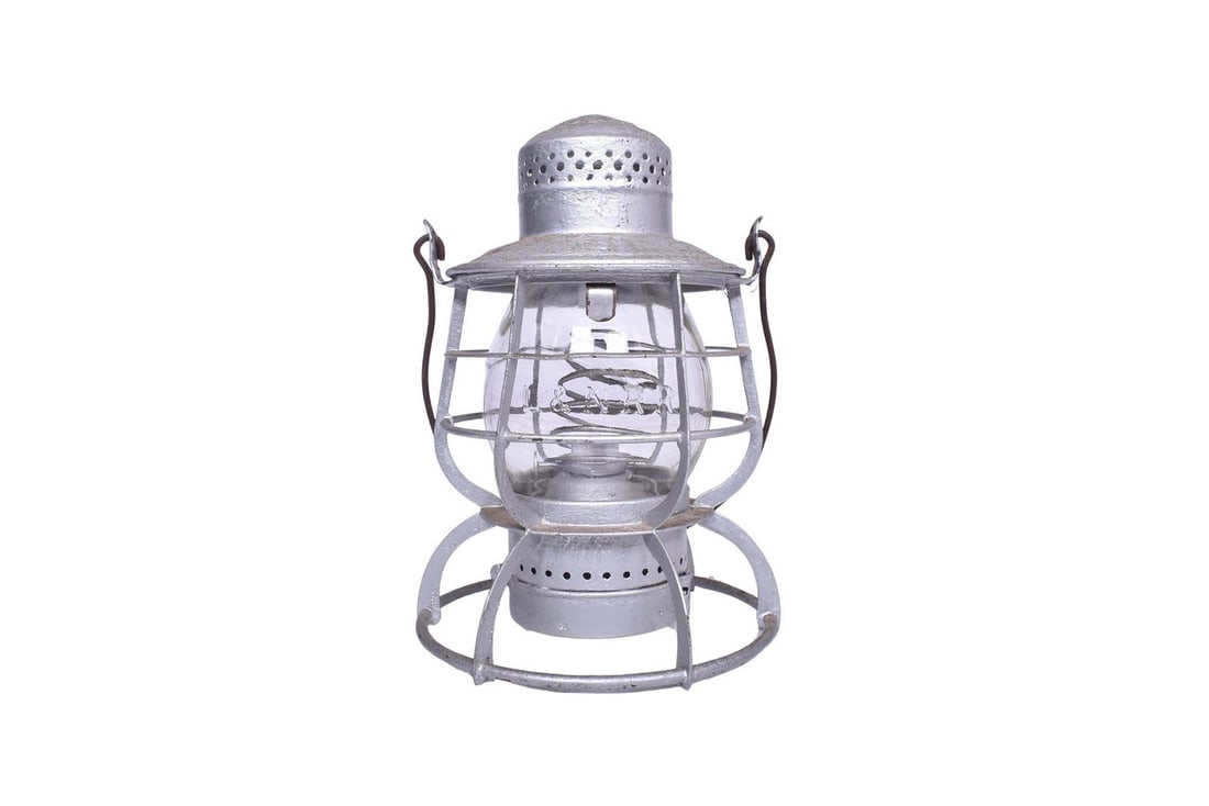 Railroad lantern with no clear maker's markings and L&N RR embossed on the shoulder. Lantern (1 of 9)