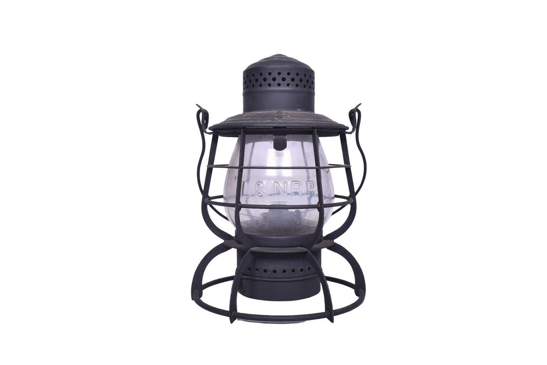 Armspear lantern with L&N RR embossed on the shoulder and also cast on the clear globe. One of (1 of 8)