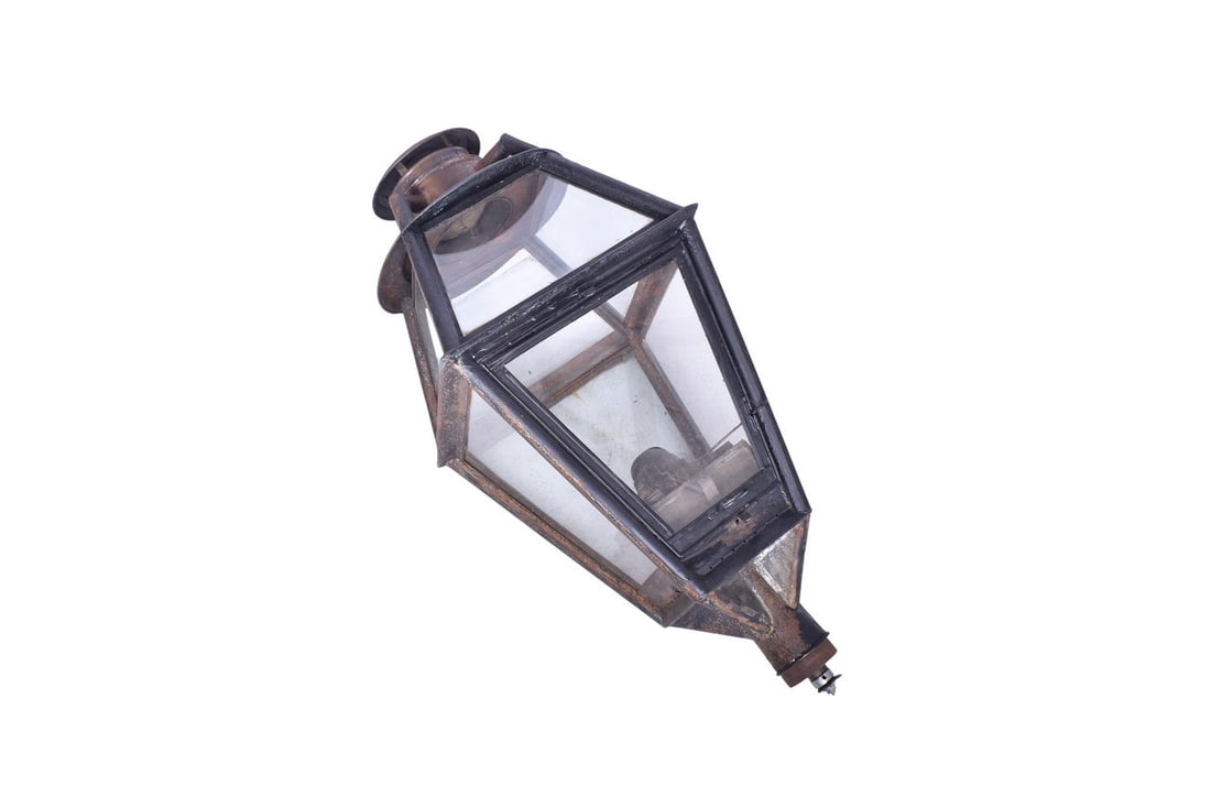 This is a rare C.T. Ham No. 10 street lamp that measures about 33" tall and 14" at its widest point.: This is a rare C.T. Ham No. 10 street lamp that measures about 33" tall and 14" at its widest point. This street lamp was used on street posts or possibly at train stations in the late 1890's; last st