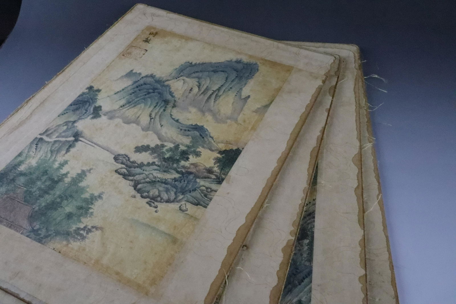 A Rare Set of Landscape-Wang Shimin: A Rare Set of Landscape-Wang Shimin Wang Shimin (simplified Chinese: 王时敏; traditional Chinese: 王時敏)was a Chinese landscape painter during the late Ming Dynast