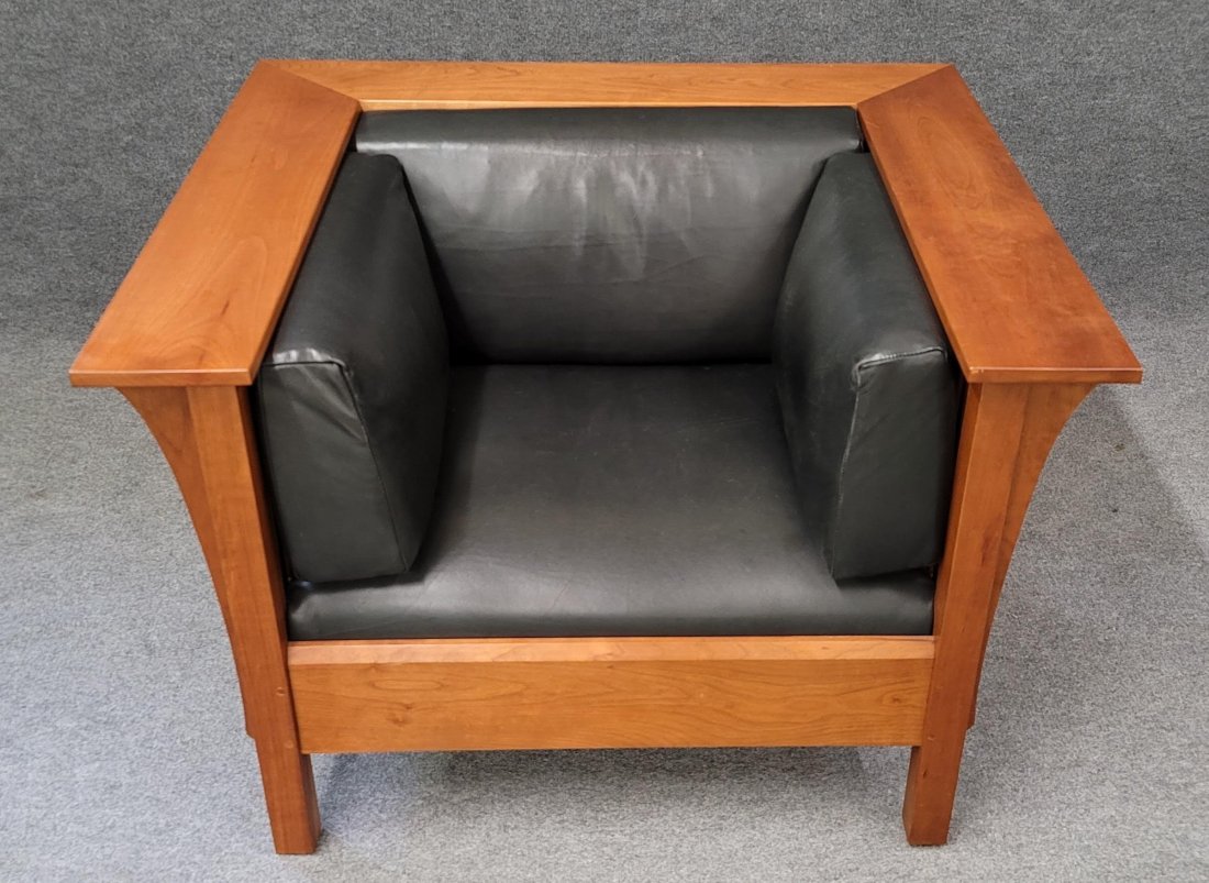 Stickley Leather Club Chair: 29.75"h x 42.50"w x 37.50"d