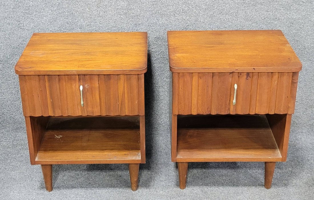 Pair Of Mid-Century Nightstand: 25h, 20w, 15d