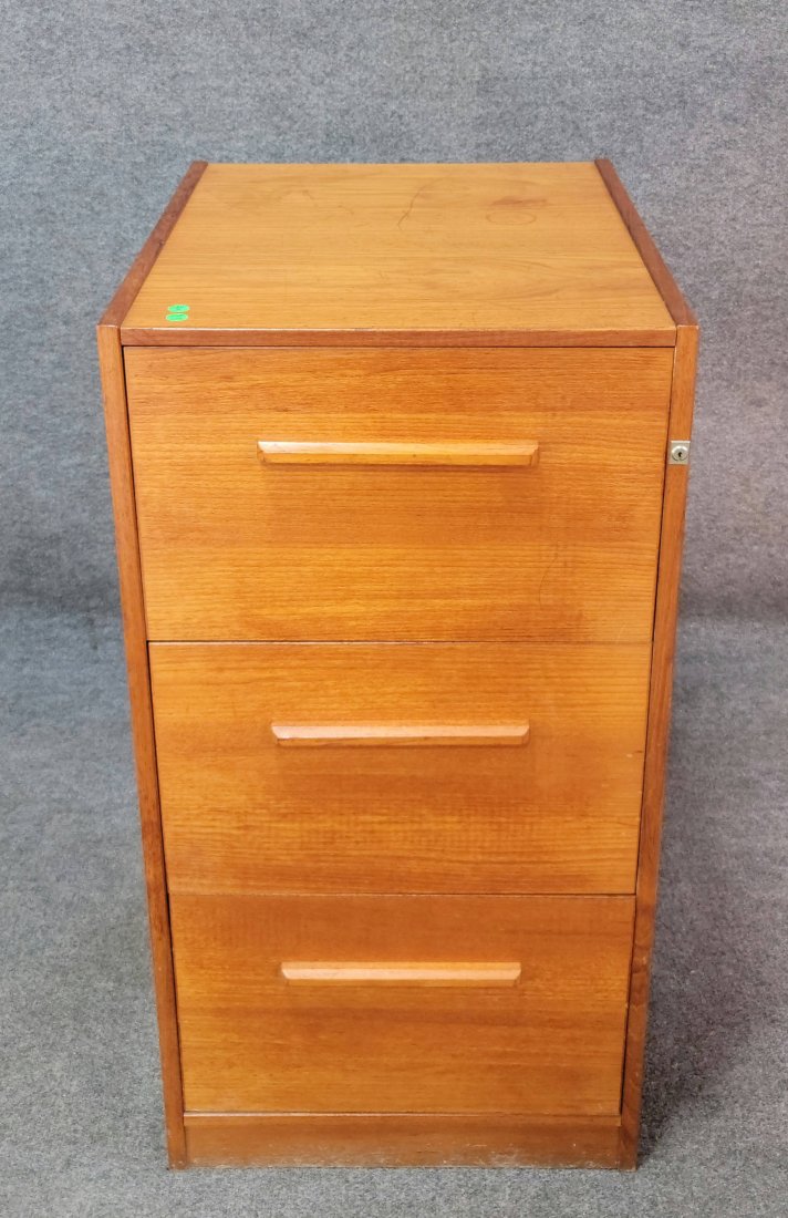 Made In Denmark Filing Cabinet: 39.5h, 20.5w, 24.5d