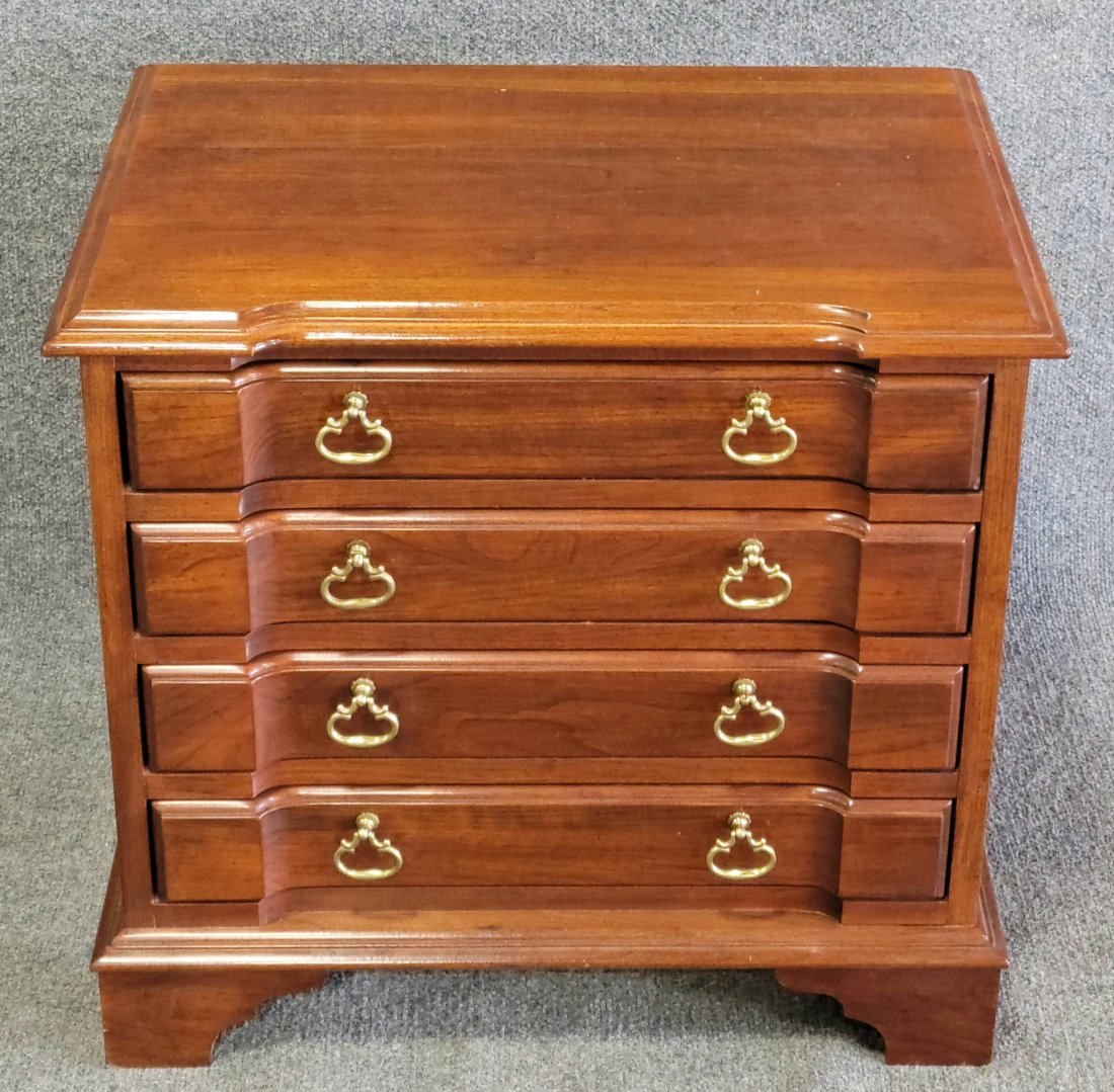 Knub Creek 4 Drawer Stand (Great Condition): 21.50"H, 22.50"W, 14.25"D
