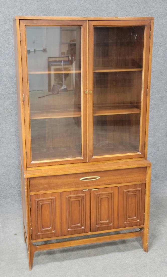 Modern Mid Century China Cabinet (1 of 5)