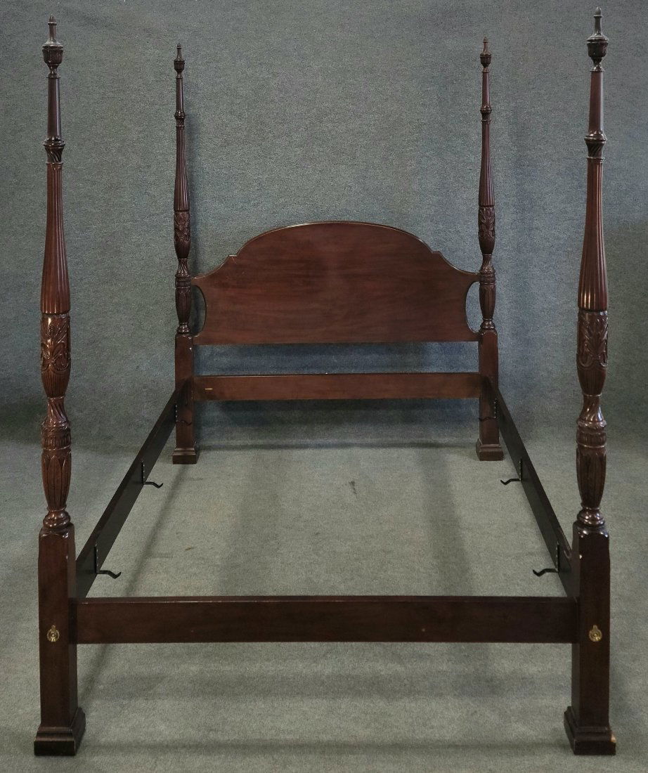 Henkel Harris Queen Poster Bed (1 of 3)