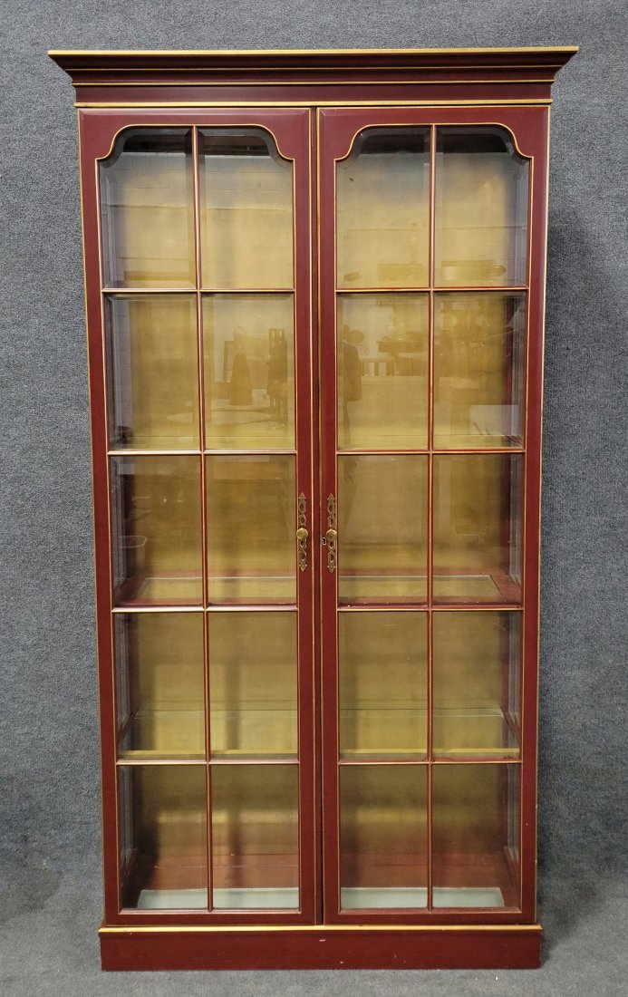 Large Curio Cabinet (Possibly Henredon) (1 of 5)
