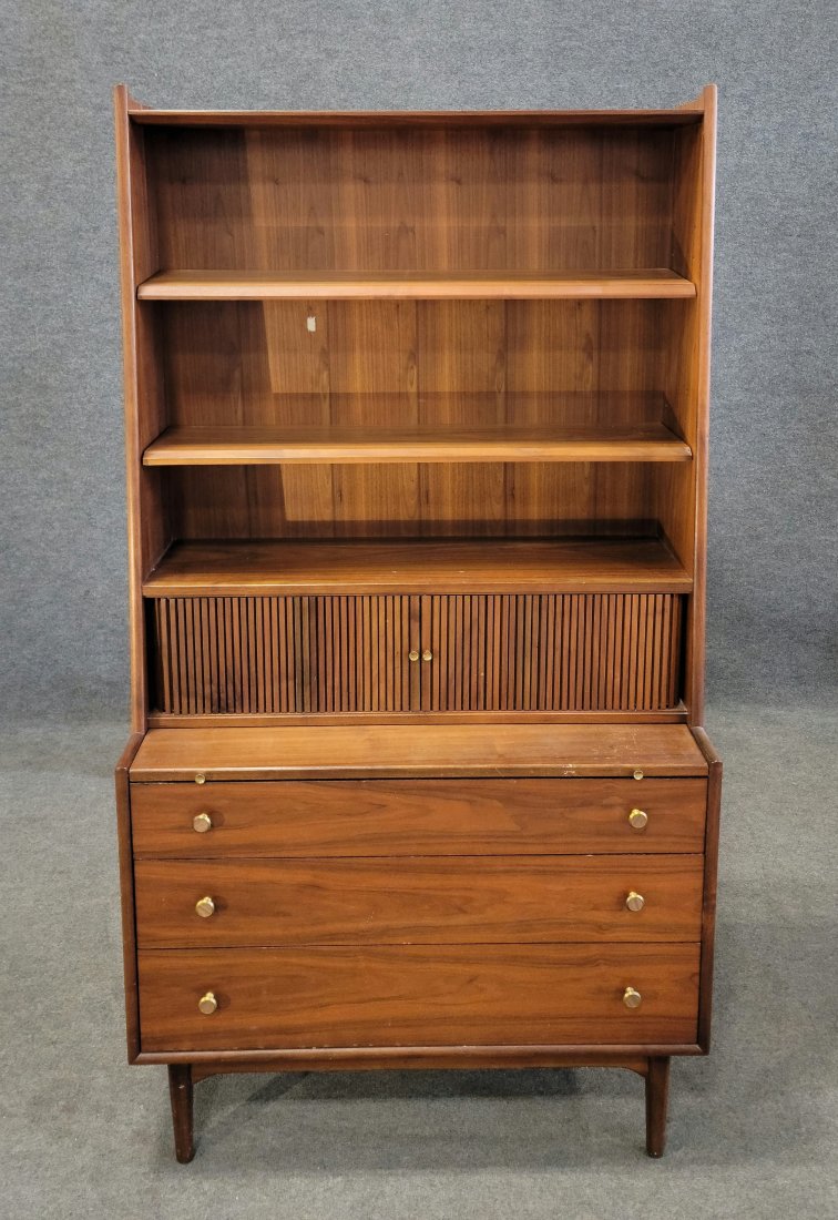Teak Drexel Tambour Cabinet (1 of 6)