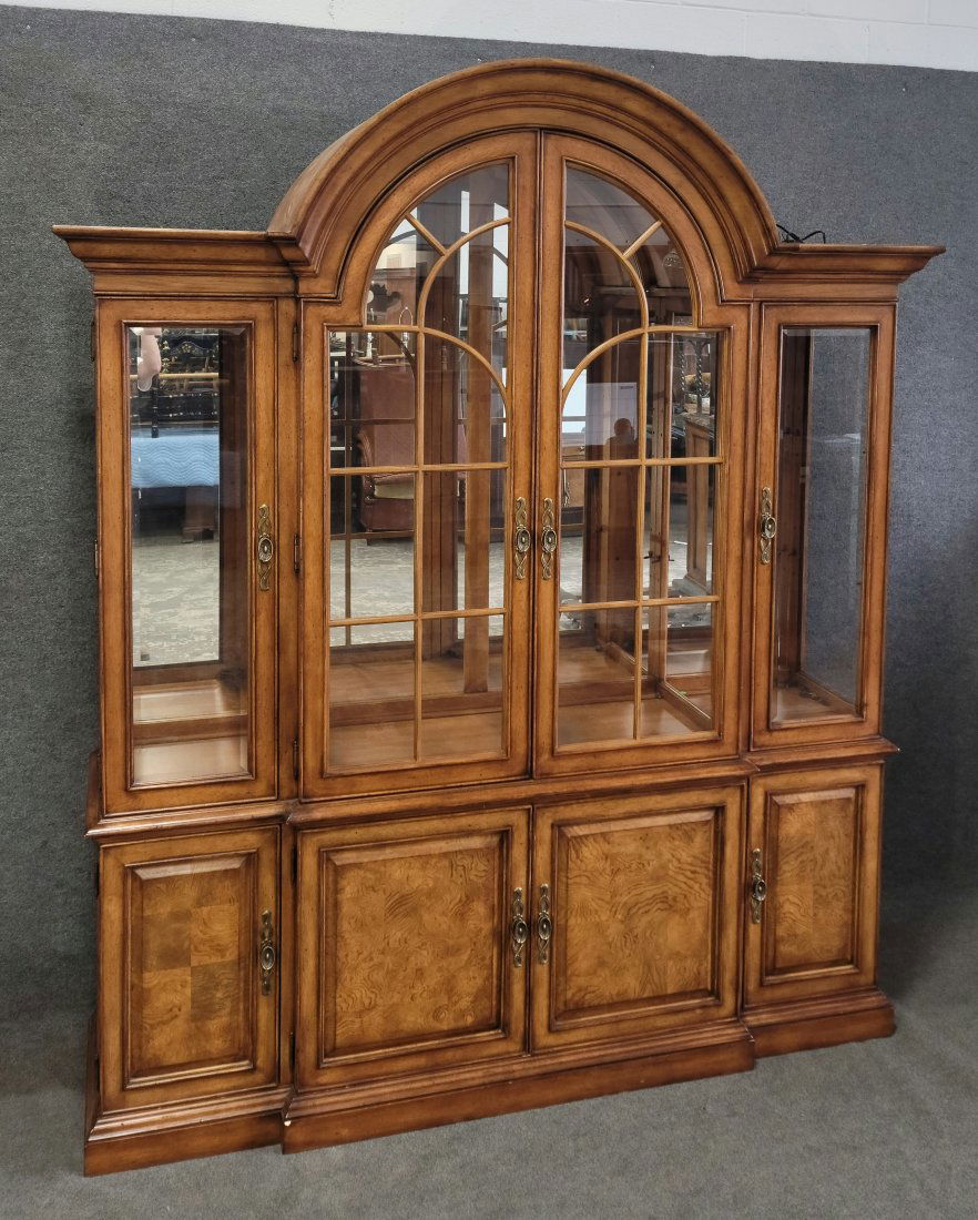 Thomasville Breakfront: 91.75"H, 78.75"W, 21"D