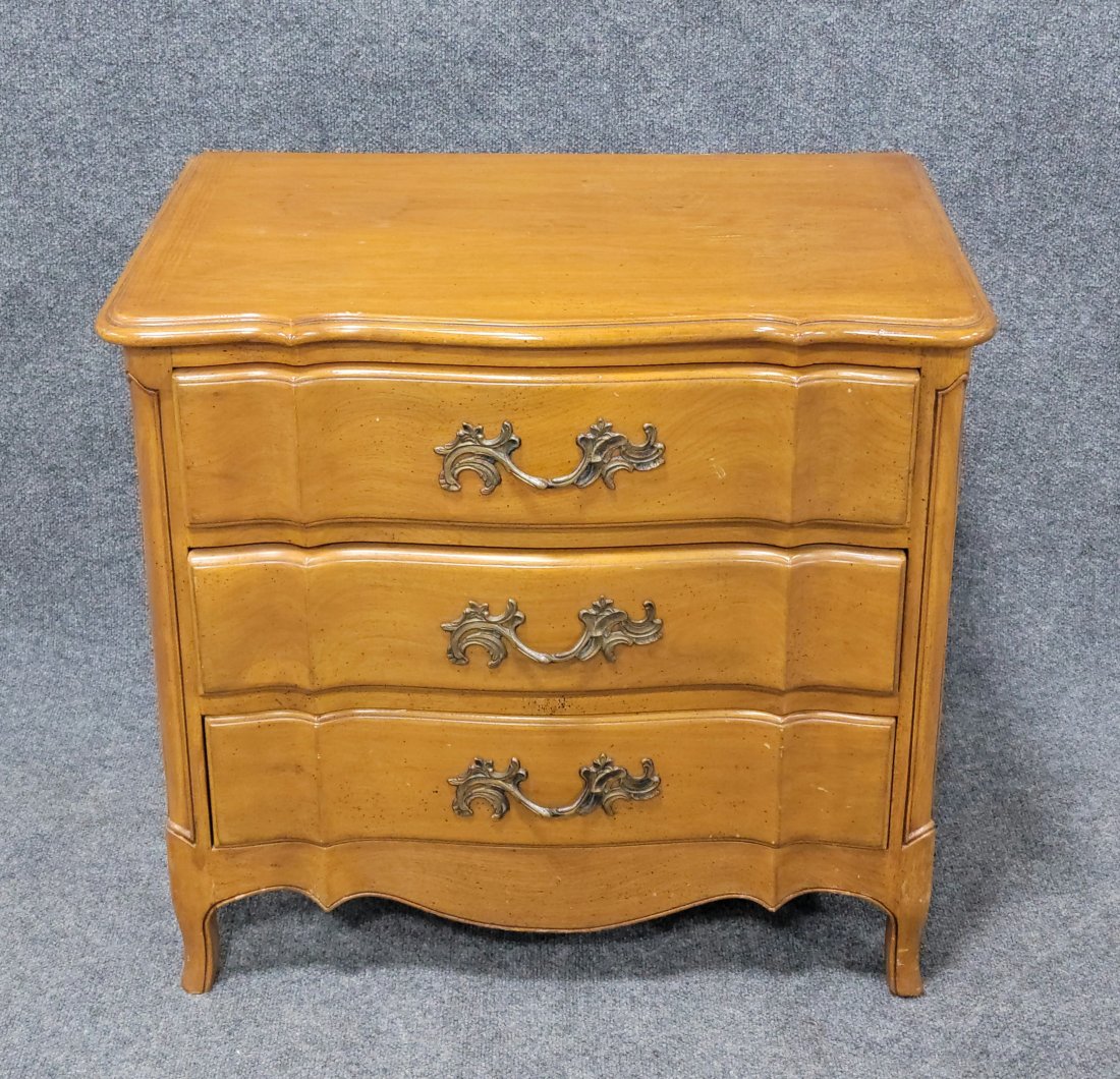 3 Drawer French Provincial Nightstand: 28.25"H, 29.75"W, 18.50"D