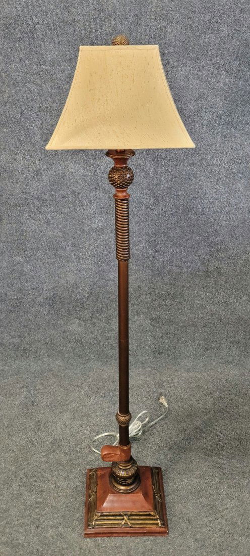 Antique Style Floor Lamp (1 of 2)