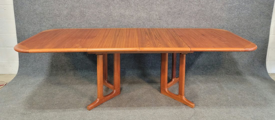 MCM Dining Table With 2 Boards (1 of 6)