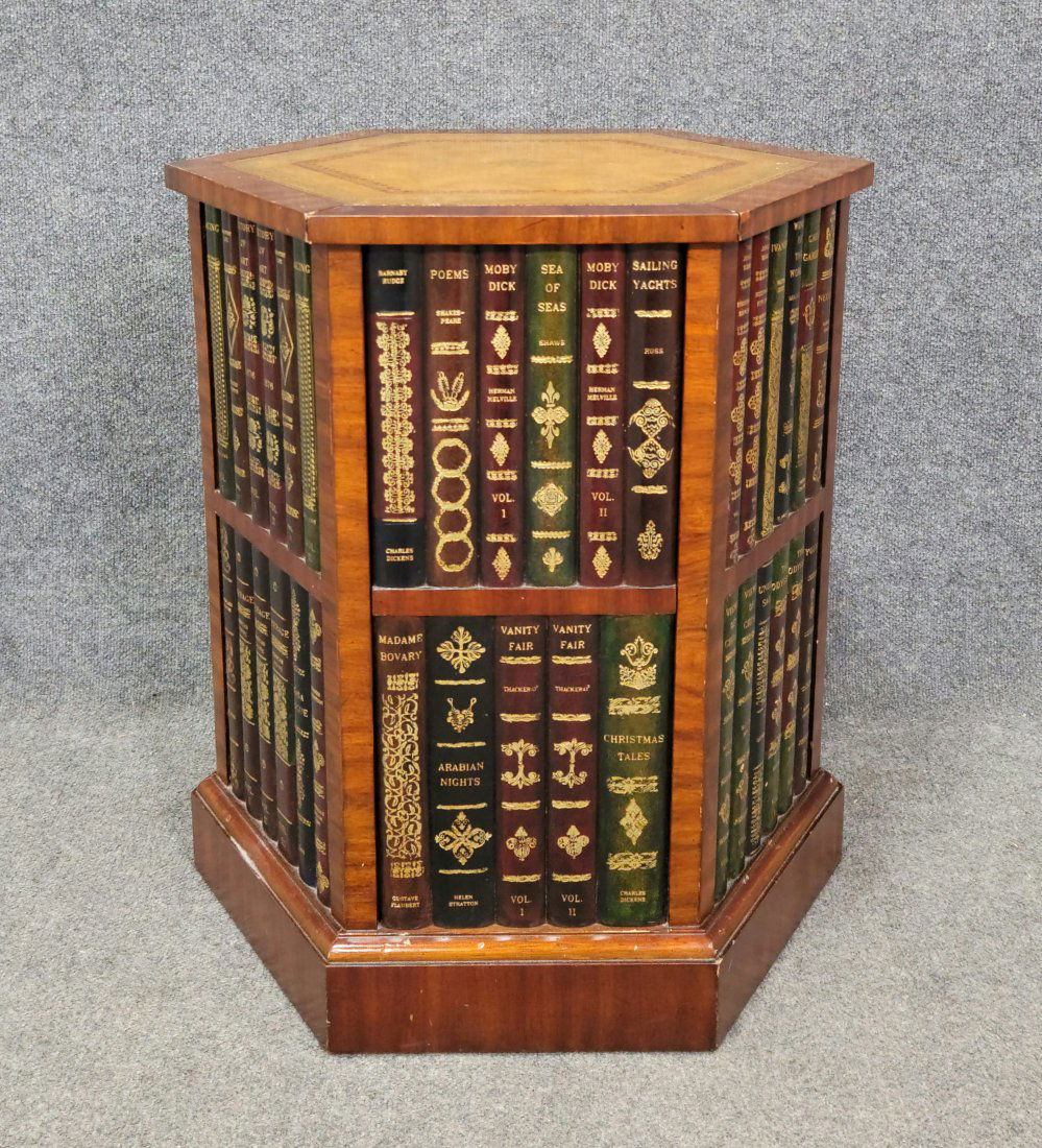 Maitland Smith End Table (1 of 6)