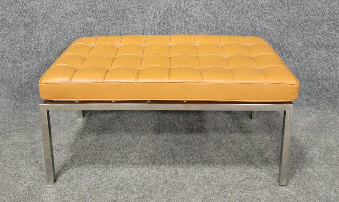 Leather Modern Bench In The Manner Of Knoll: 16.75"H, 35.75"W, 19"D