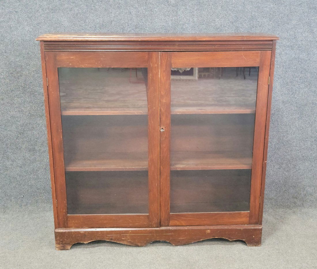 2 Door Mahogany Bookcase (1 of 6)