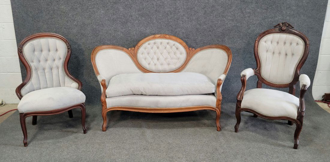 3 Piece Victorian Parlor Set (1 of 11)