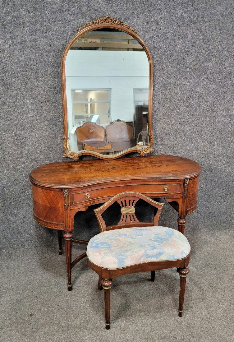 Rosewood Vanity With Bench (1 of 5)