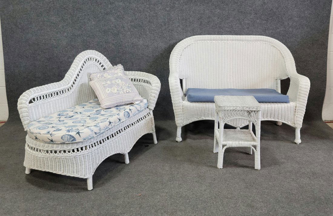 3 Piece Wicker Set (1 of 5)