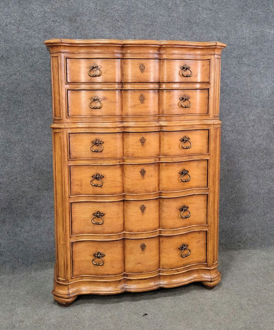 Thomasville Tall Chest (1 of 5)