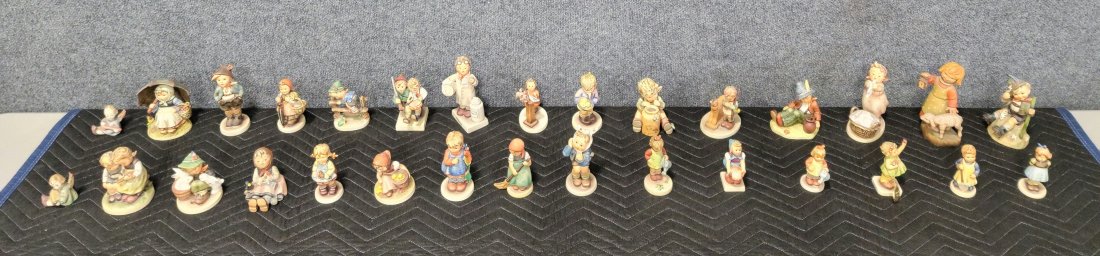 Lot Of 30 Hummels: BOX LOT