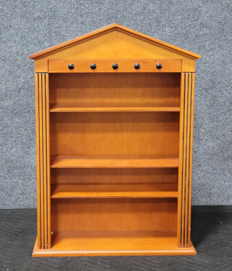Neo-Classic Style Bookcase: 27.75"H, 19.50"W, 6"D