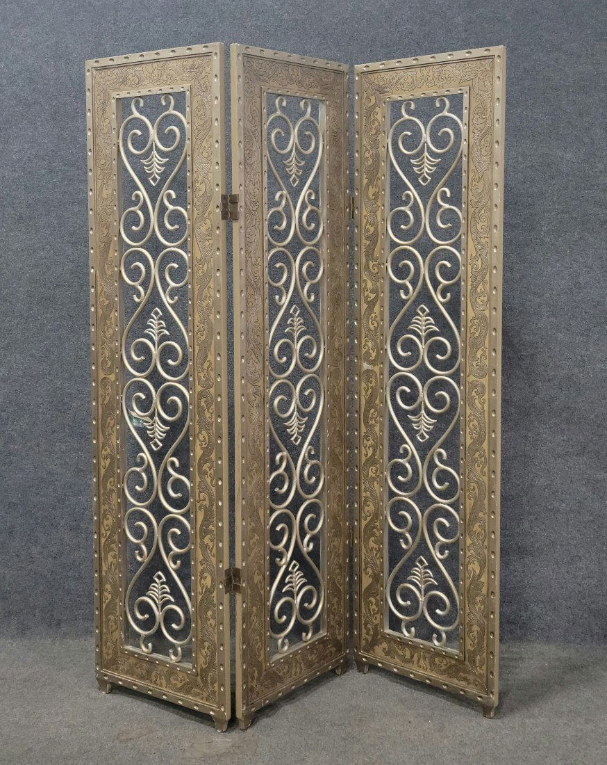 3 Section Screen (1 of 3)