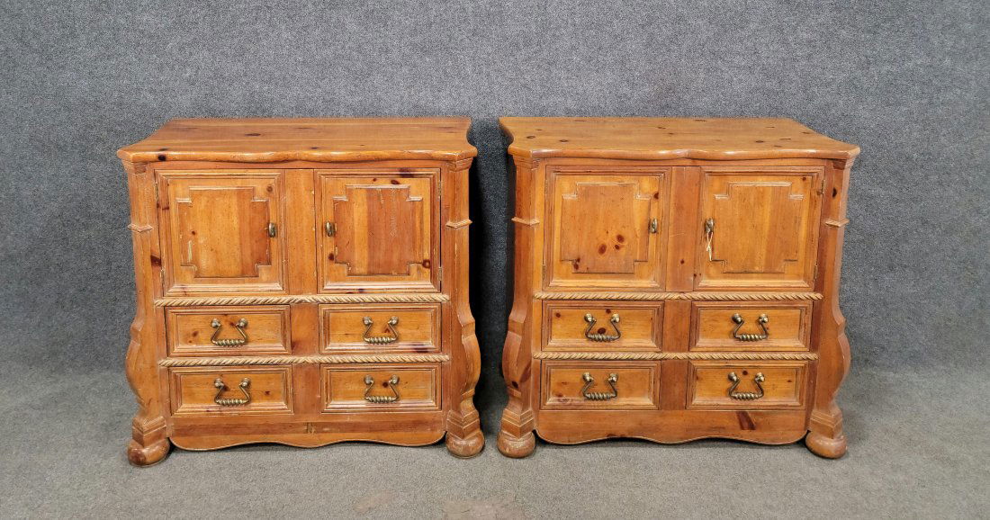 Pair Of Henredon Chests (1 of 7)