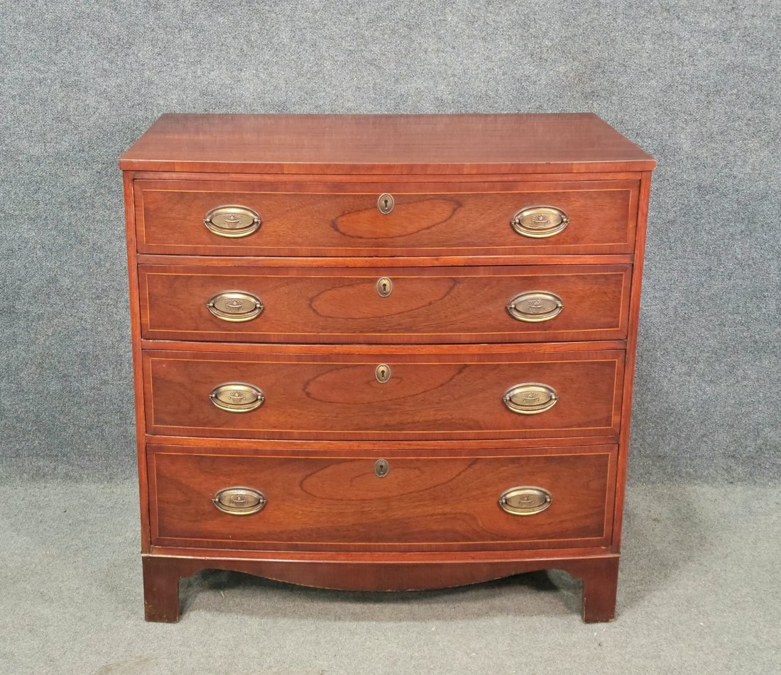 Quality Bachelor Chest: 35"H, 35.50"W, 20.50"D