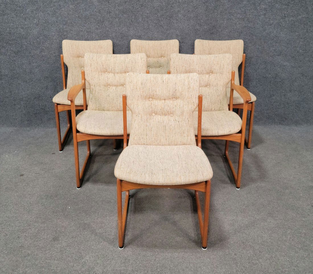 6 Mid Century Chairs (1 of 5)