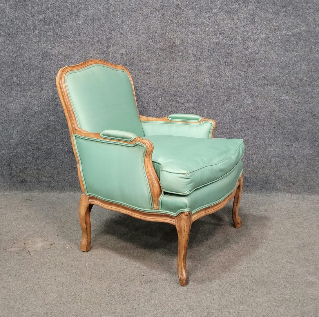 Antique Bergere: 34"H, 28"W, 30"D, 17"SH