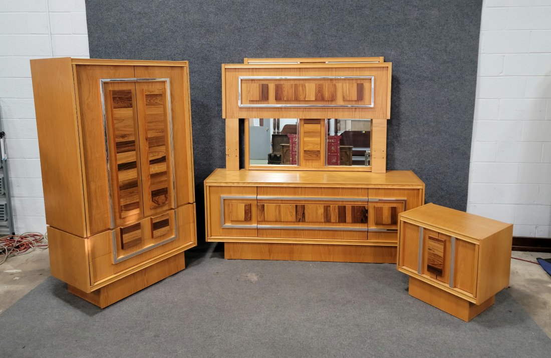 5 Piece Modern Bedroom Set (1 of 6)