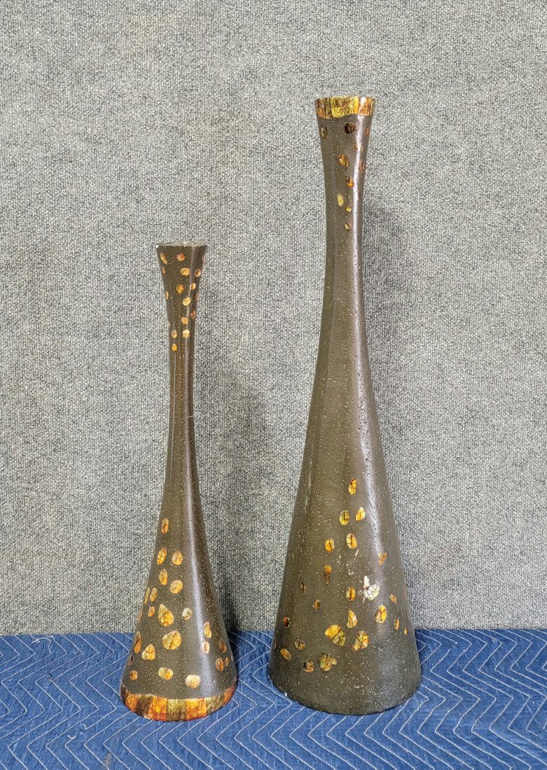 2 Large Vases (1 of 5)