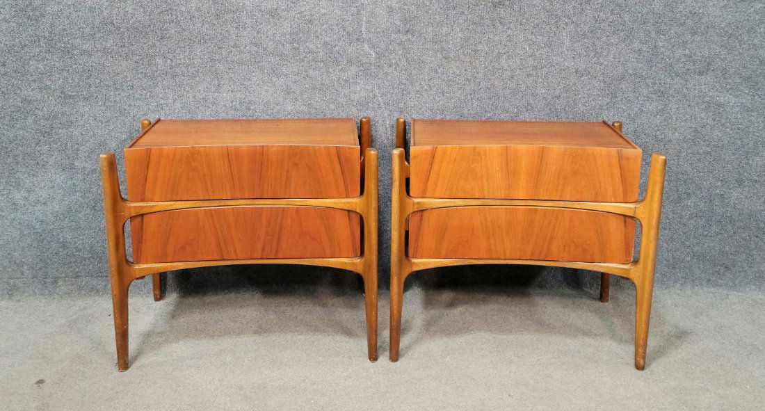 Pair Of William Hinn Nightstands (1 of 5)