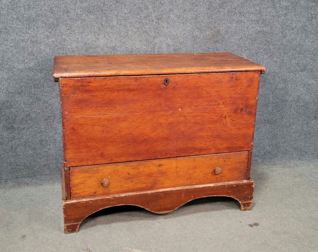 Antique Country Blanket Chest (Early 19th Century) (1 of 6)