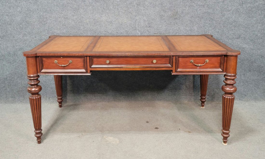 Ethan Allen Leather Top Desk (1 of 7)