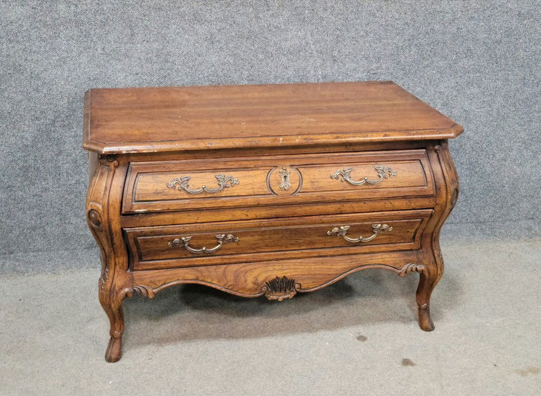 Heritage Bombay Commode: 21"H, 34"W, 19"D