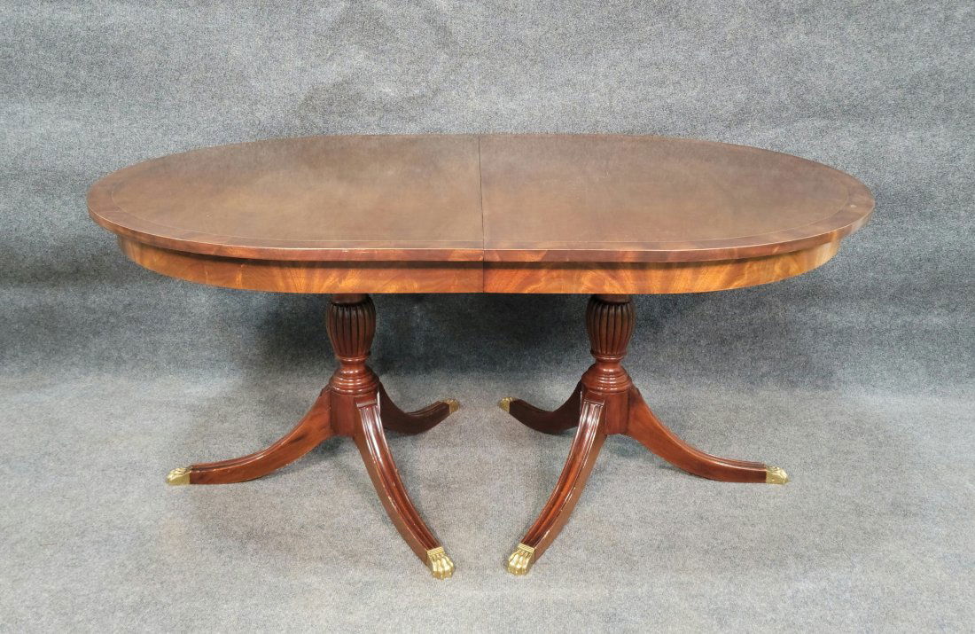 Henkel Harris Banded Dining Room Table With 4 Boards (1 of 6)