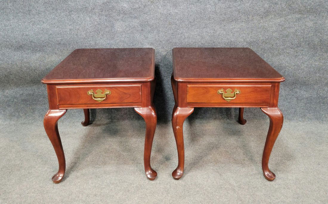Pair Of Drexel End Tables (1 of 7)