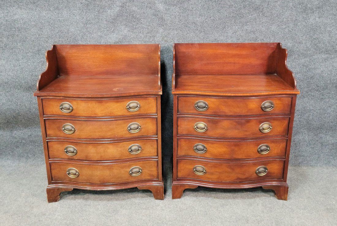 Pair Of Henredon Mahogany Banded Bachelors Chests (1 of 7)