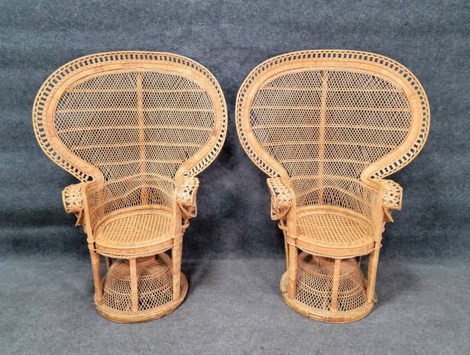 Pair Of Peacock Chairs Mar 30, 2022 Amaradio Auctions in NJ