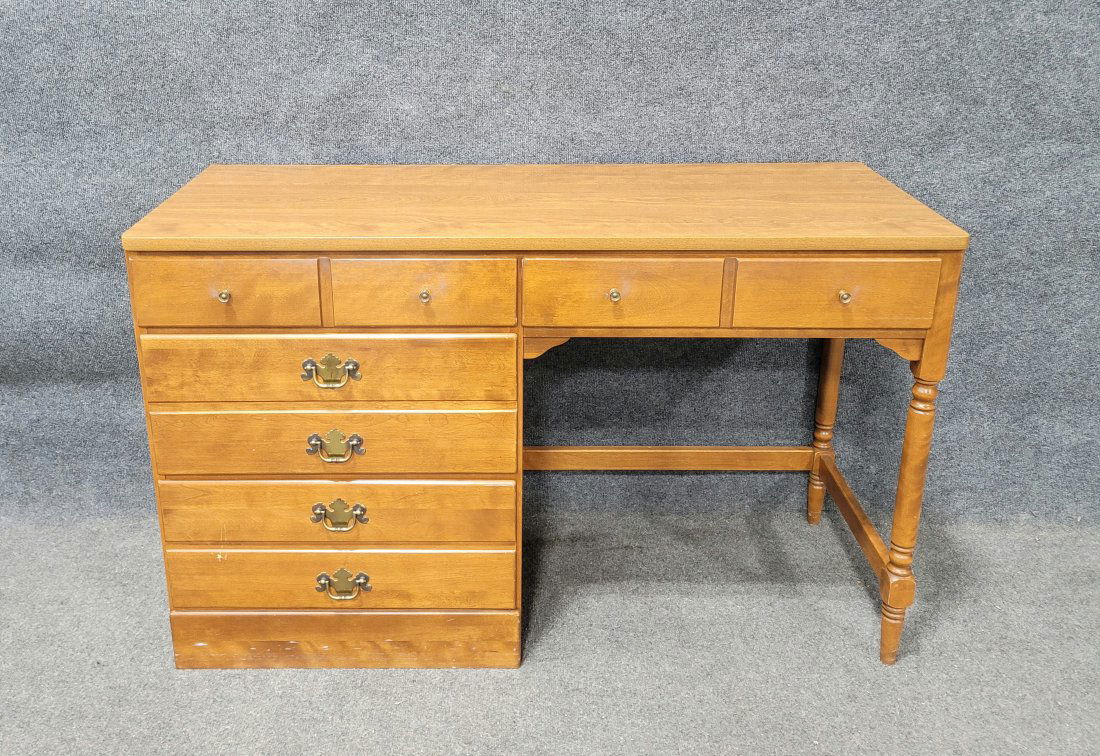 Ethan Allen Desk (1 of 6)