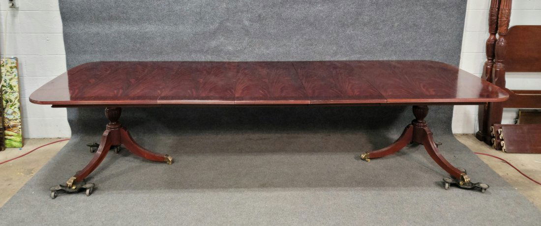 Banded Dining Room Table With 3 Extra Boards (1 of 6)