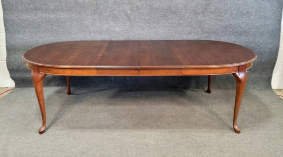 Mahogany Dining Room Table: 29"H, 66"W, 44"D, Leaves - 15"W