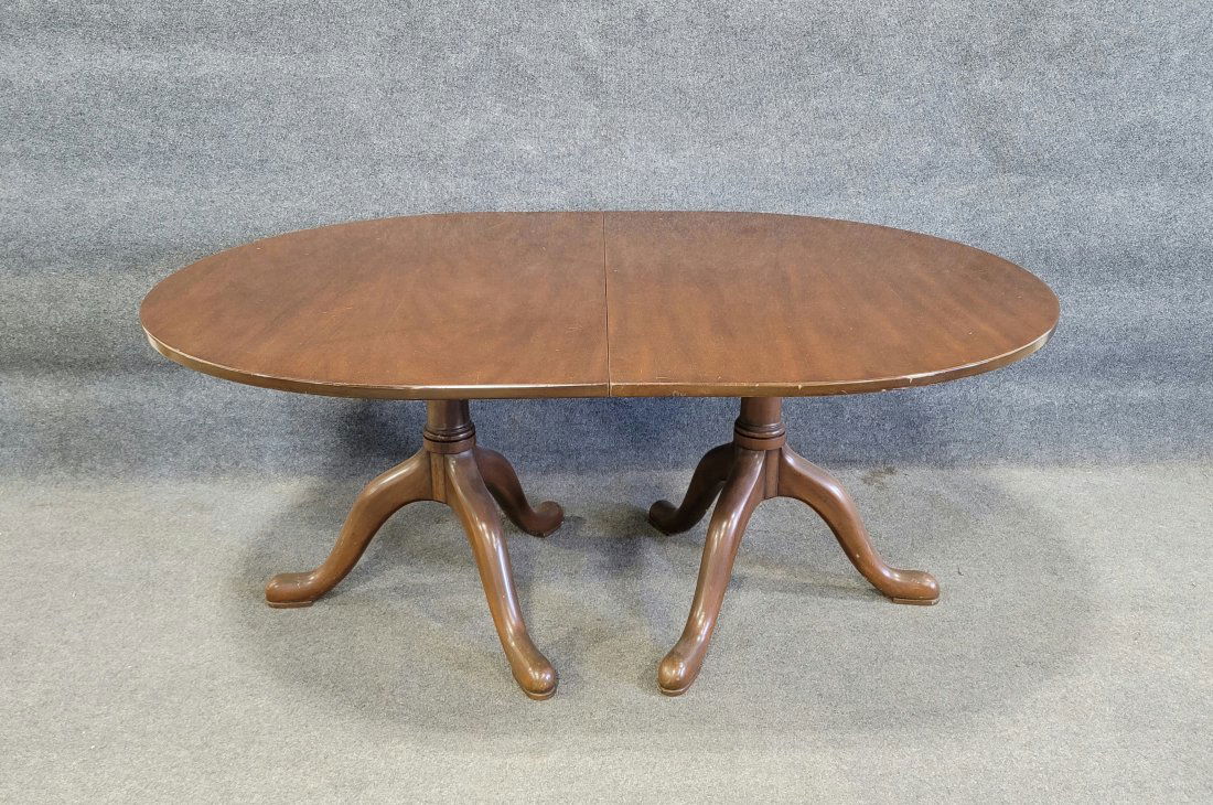 CW Kittinger Dining Table (No Leaves Included) (1 of 3)