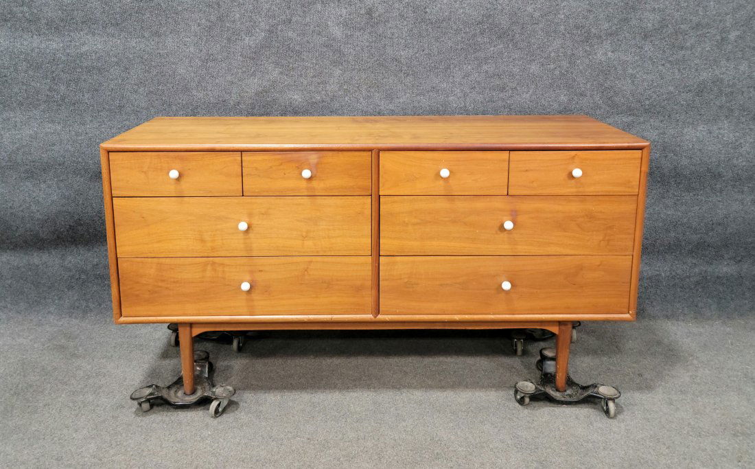 Drexel Mid Century Dresser (1 of 6)